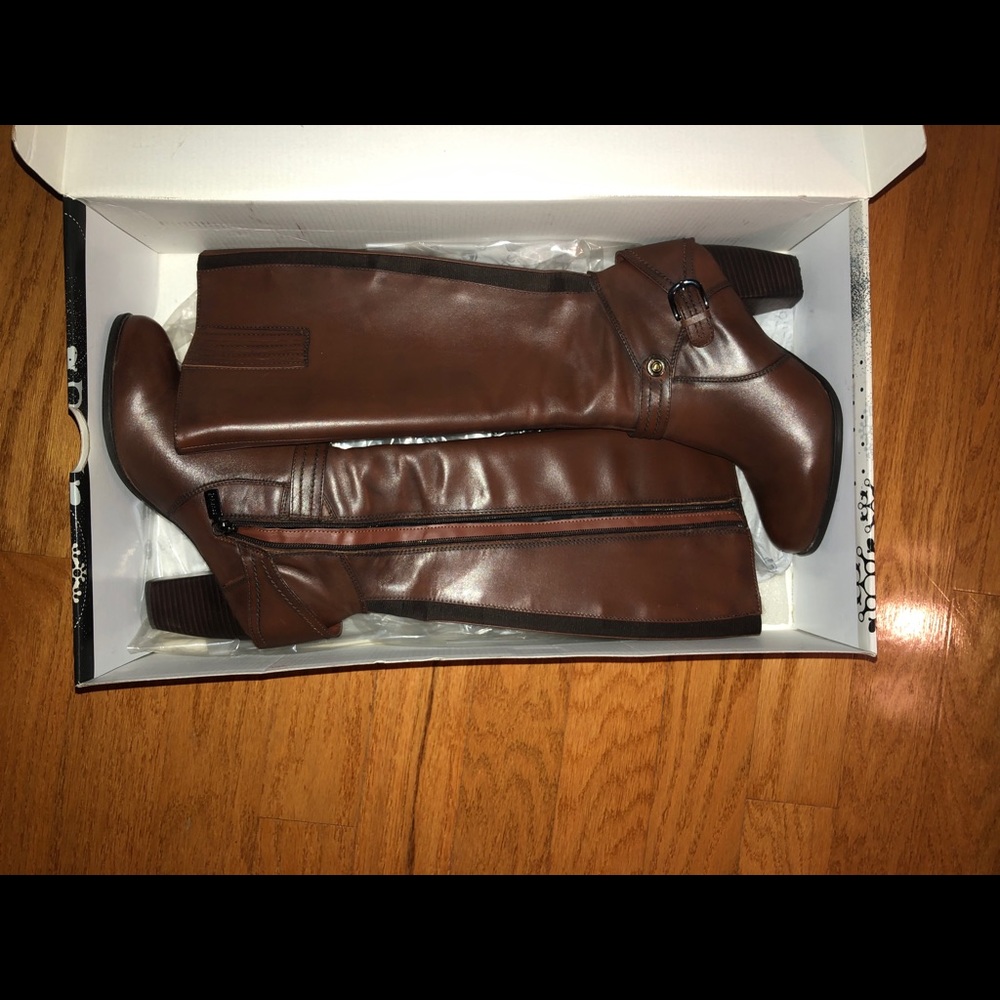 Blondo Paulina Brown Knee High Boot Heel